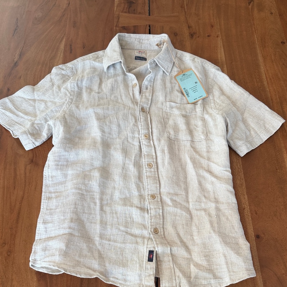 Faherty Short-Sleeve Button-Down Shirt in Light Beige